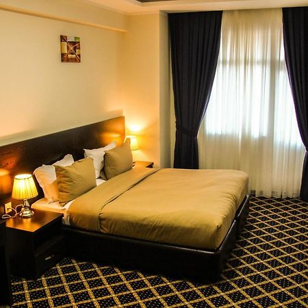 Kristal Hotel Masazir Zewnętrze zdjęcie